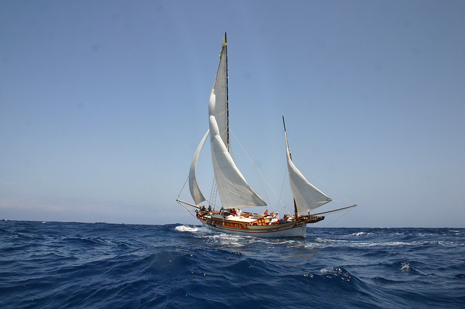 Salpare con SOS GRAND BLEU